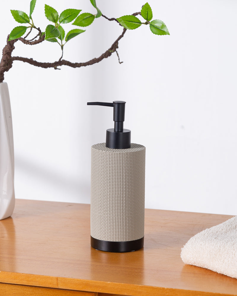 Exclusive Polyresin Bath Decor Bathroom Accessory Set of 4 Pano