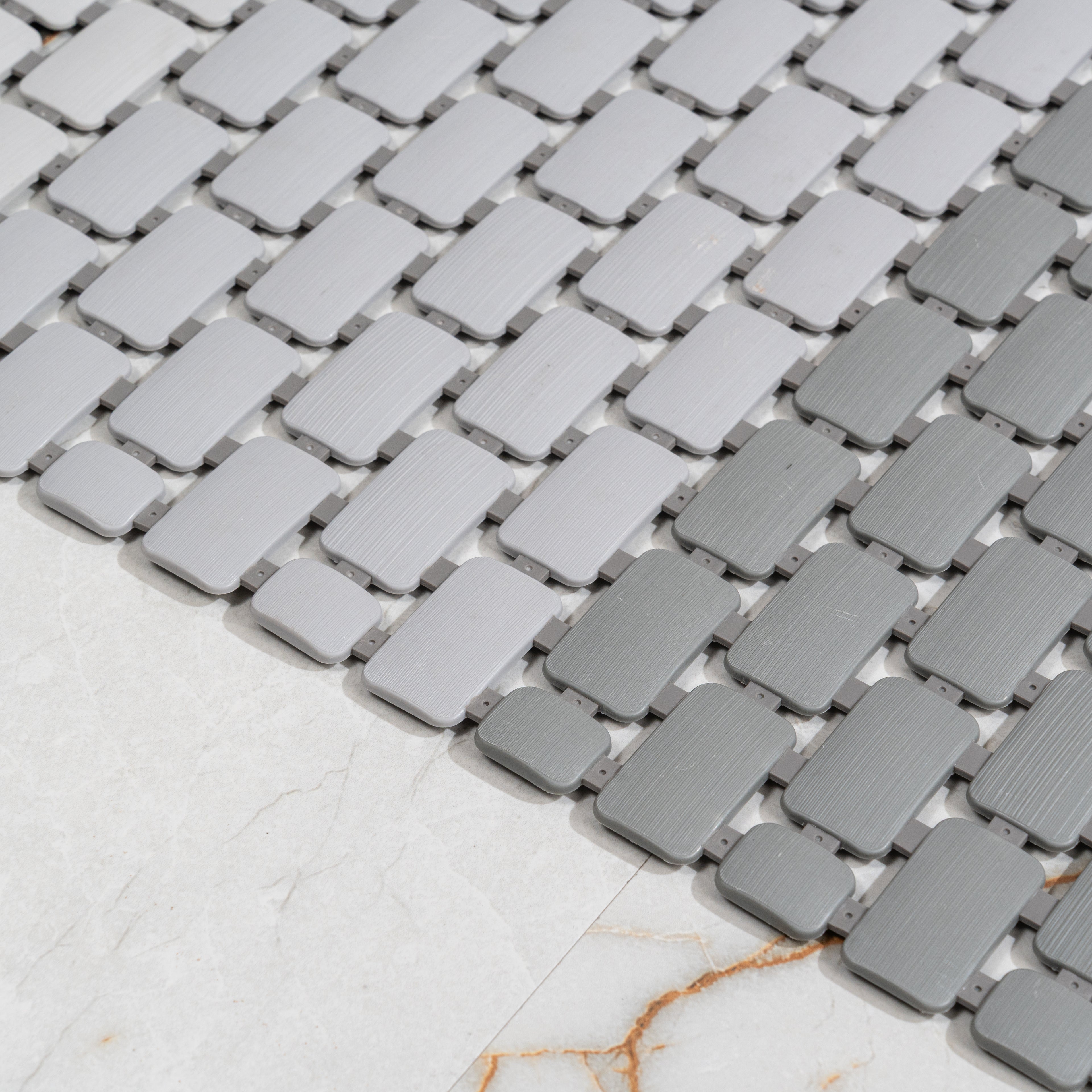 Drizzle Anti Slip Shower Mat - Pano