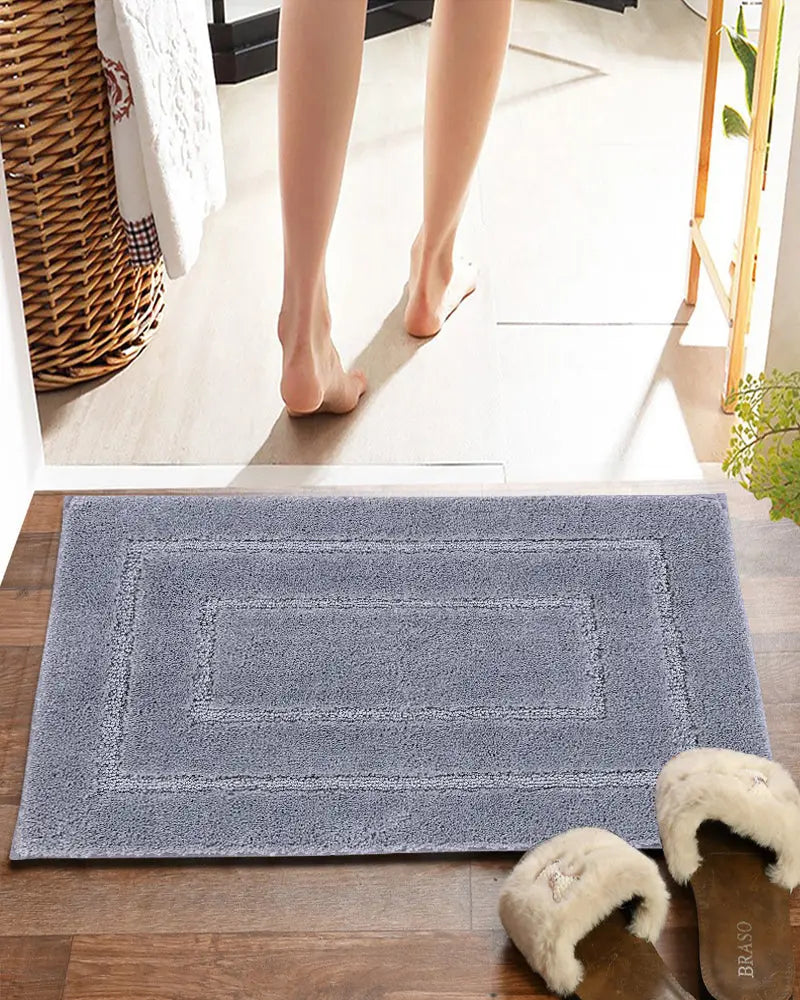 Triple Frame Anti Skid Super Soft Silver Bathmat