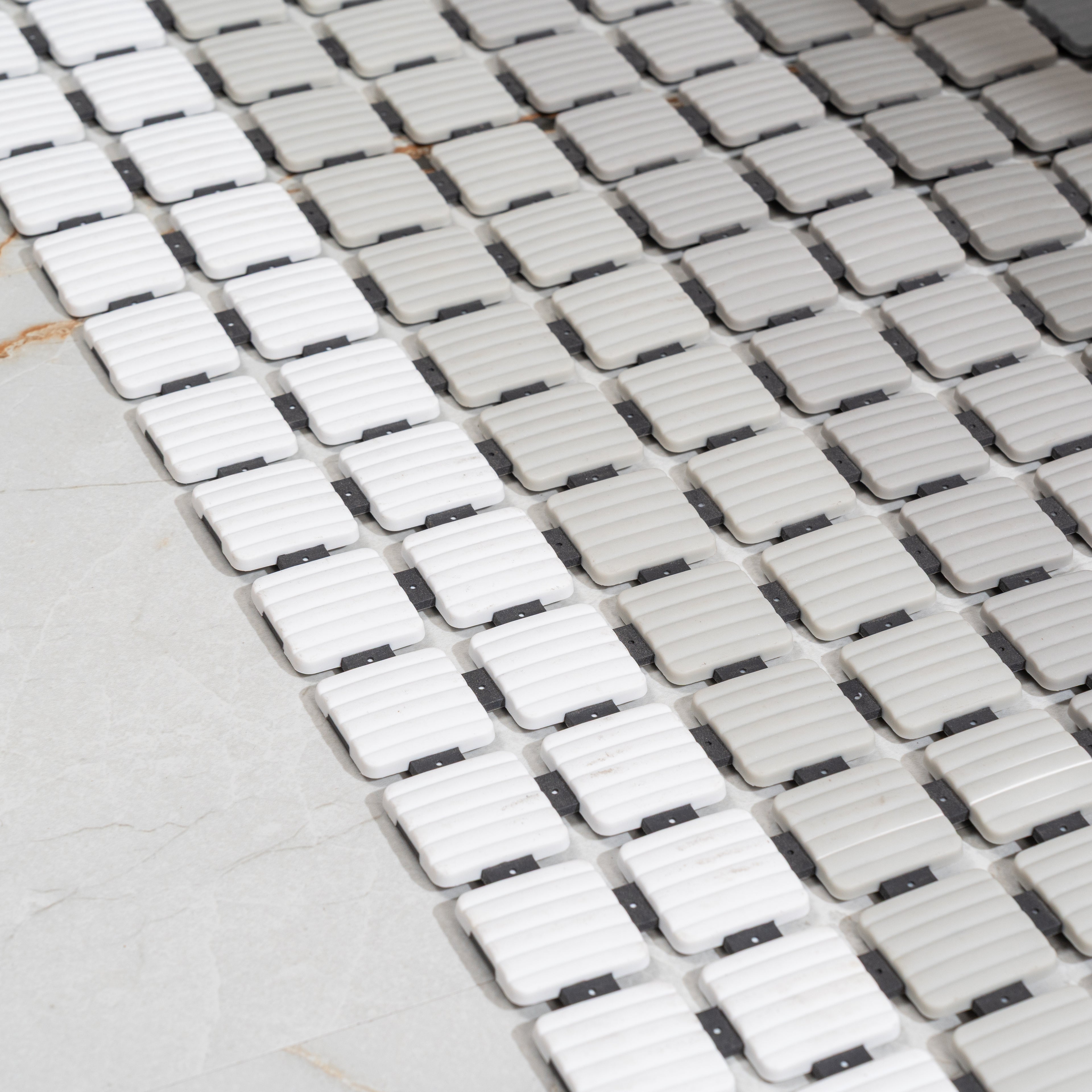Drippy Anti Slip Shower Mat - Pano