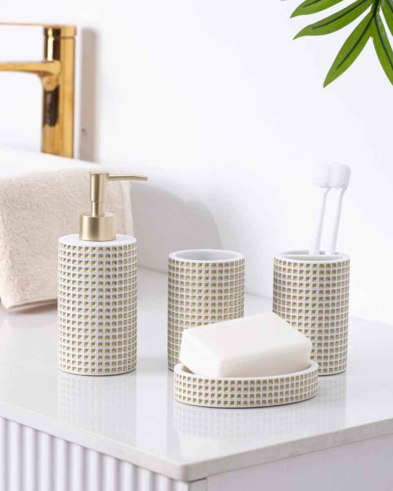 White Golden Polyresin 4 Pcs Bath Set Pano