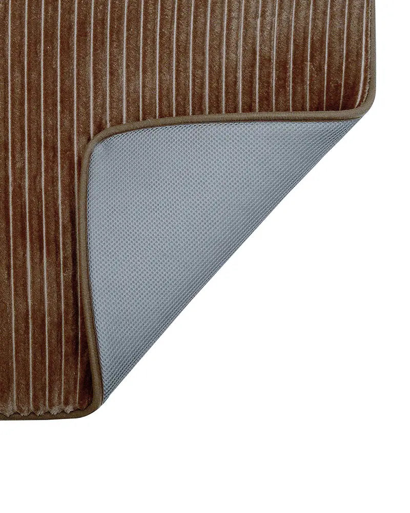 Pin Stripe Memory Foam Anti Skid Camel Bathmat