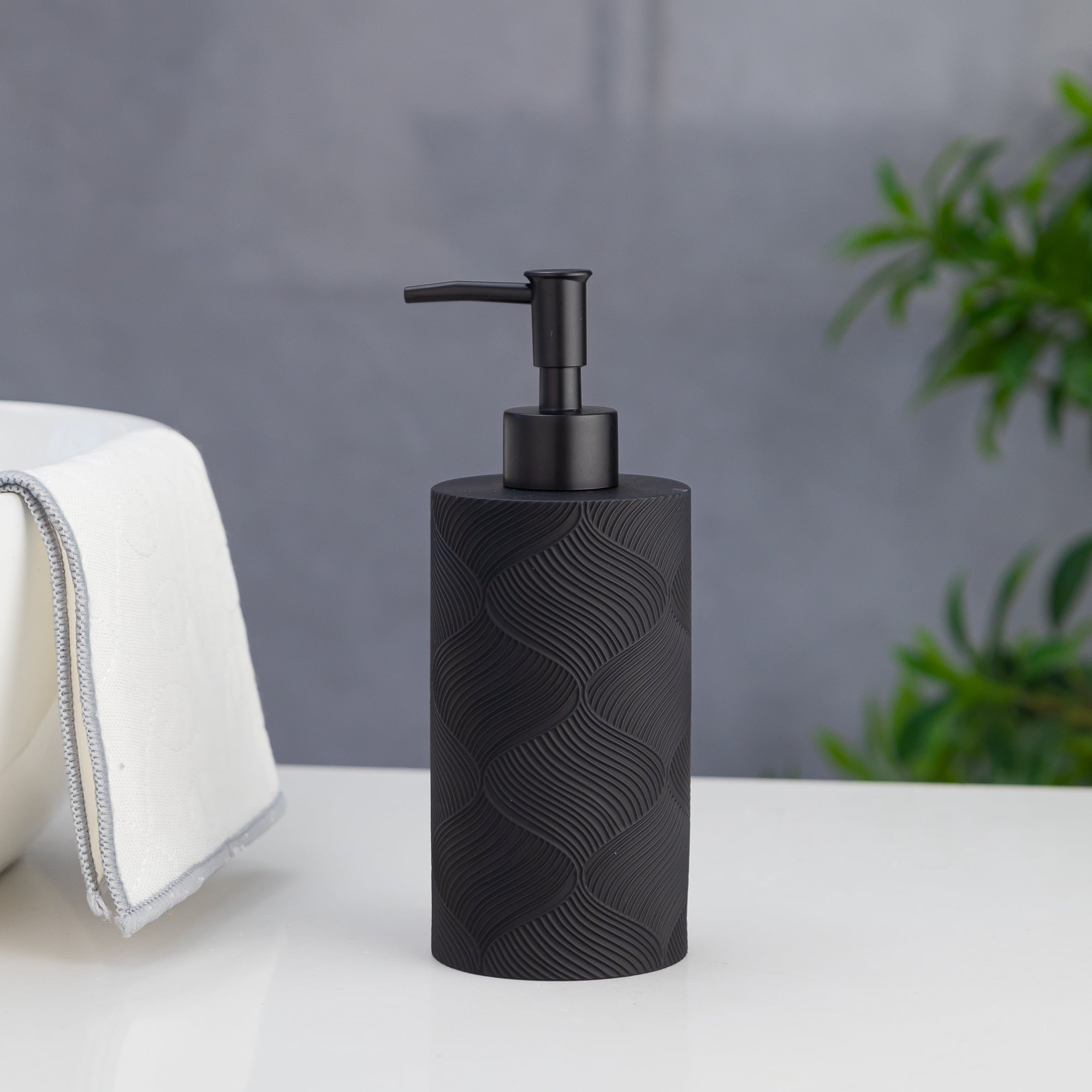 Exclusive Polyresin Soap Dispenser for Handwash for Bathroom Ink Black - Pano