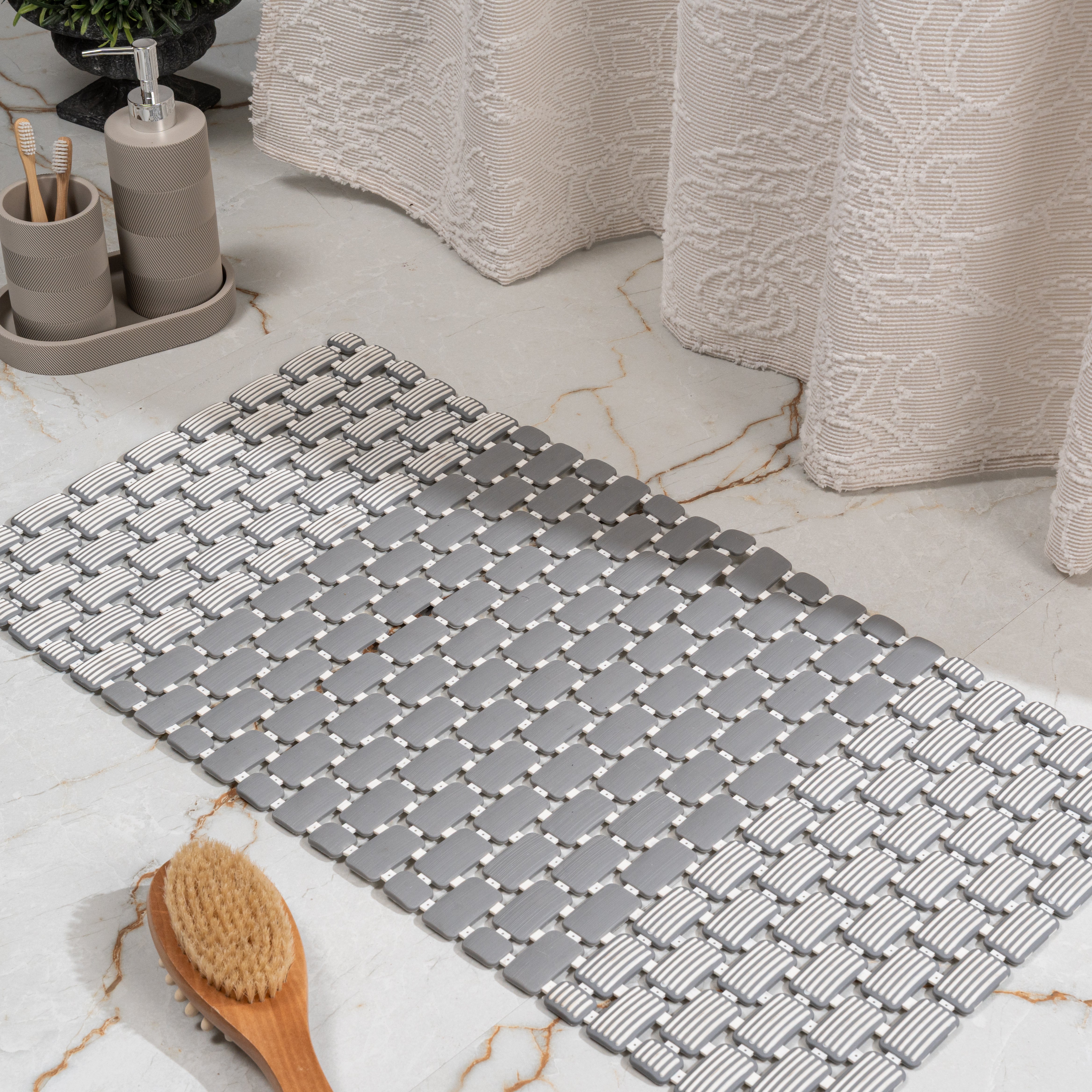 Drizzle Anti Slip Shower Mat Gray White - Pano