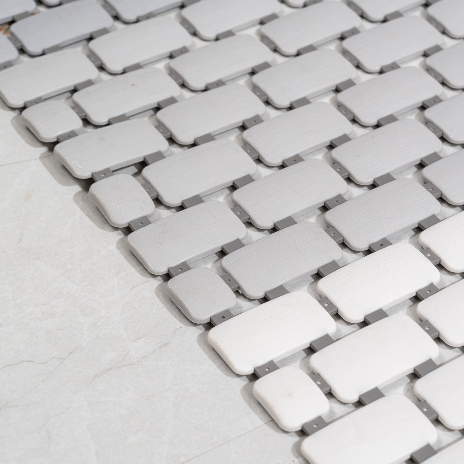 Breeza Anti Slip Shower Mat - Pano