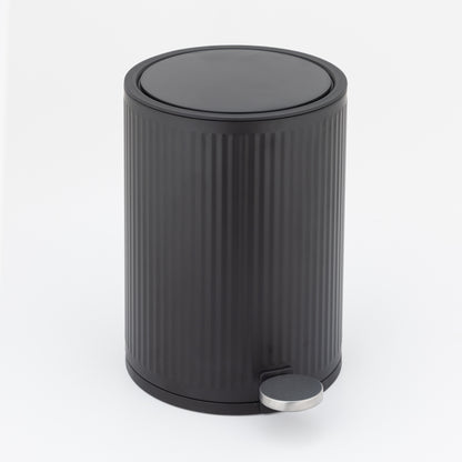 Nexa Stainless Steel Step Bin Black 3 Litre - Pano