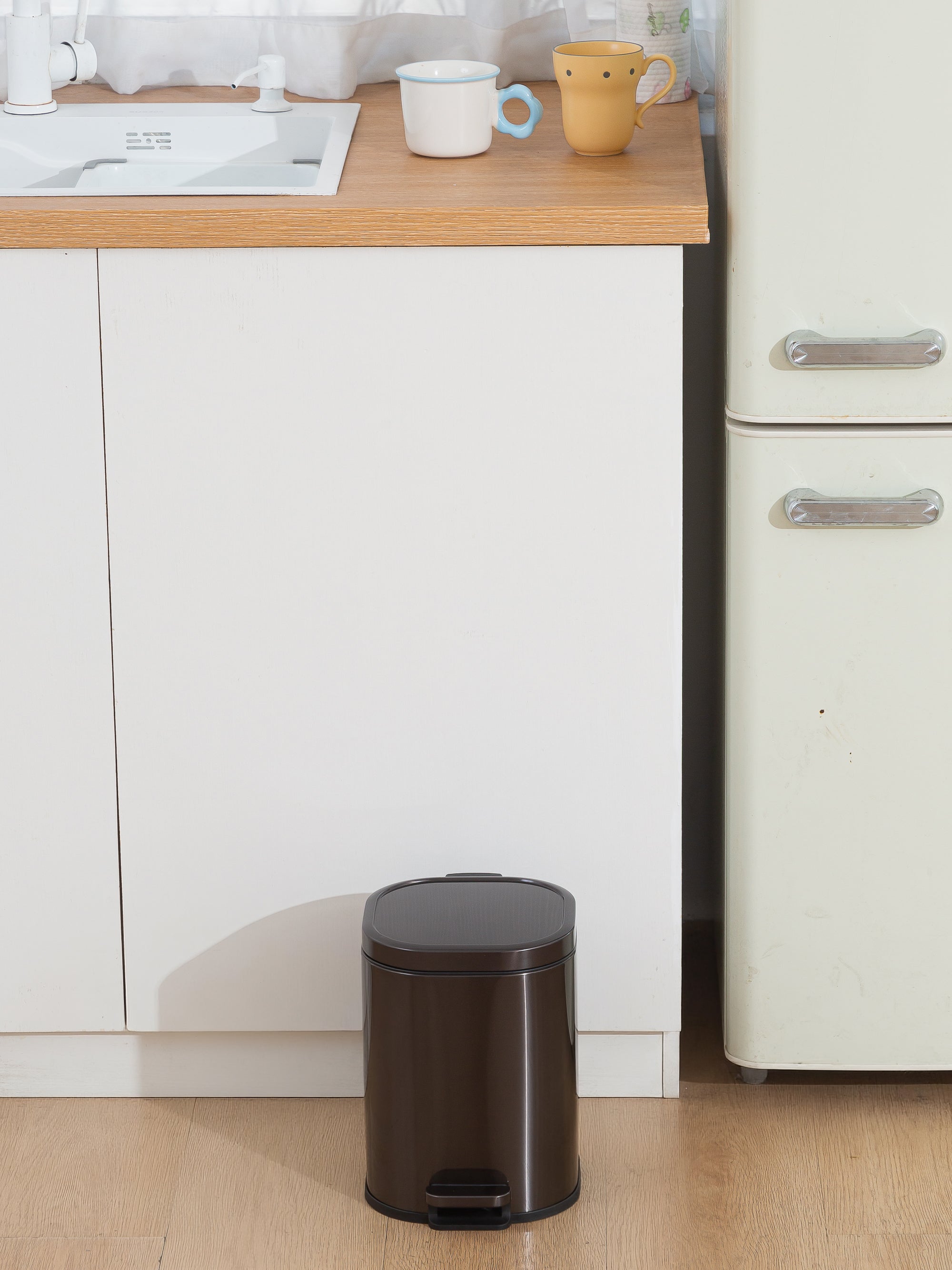 Arlo Stainless Steel Step Bin Carbon Grey Trashcan 6 Litre - Pano