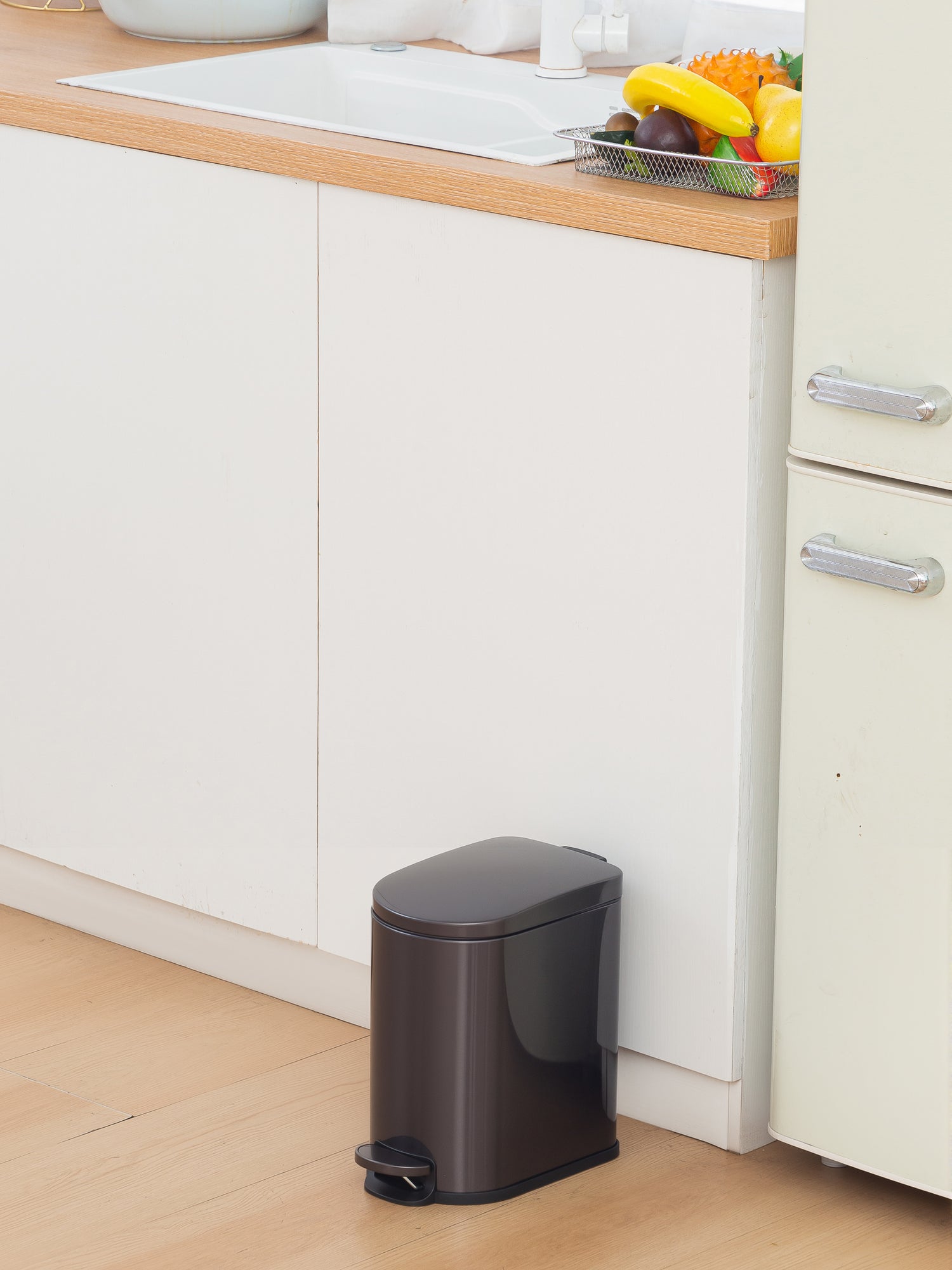 Milo Stainless Steel Step Bin Carbon Grey Trashcan 5 Litre - Pano
