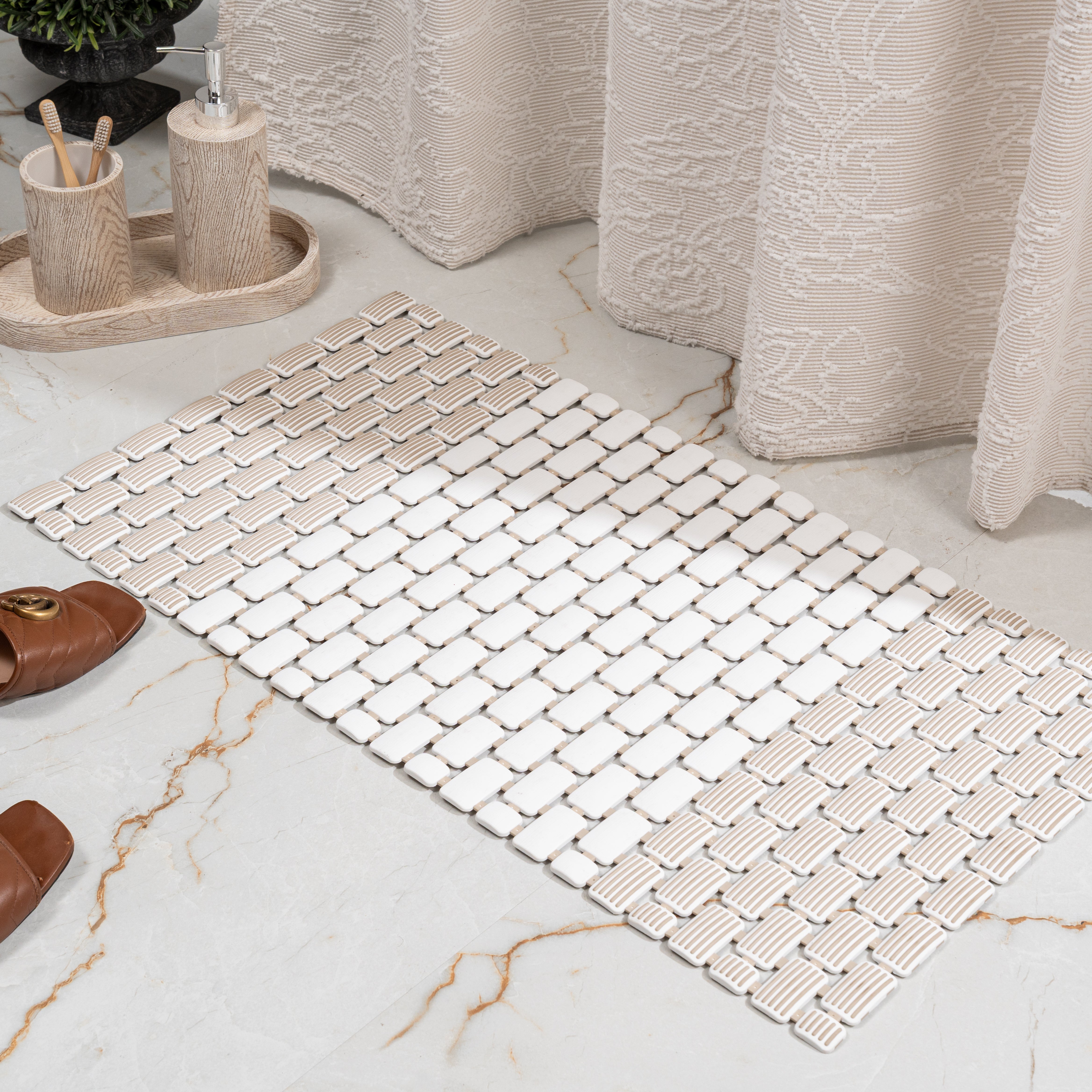 Drizzle Anti Slip Shower Mat Beige - Pano