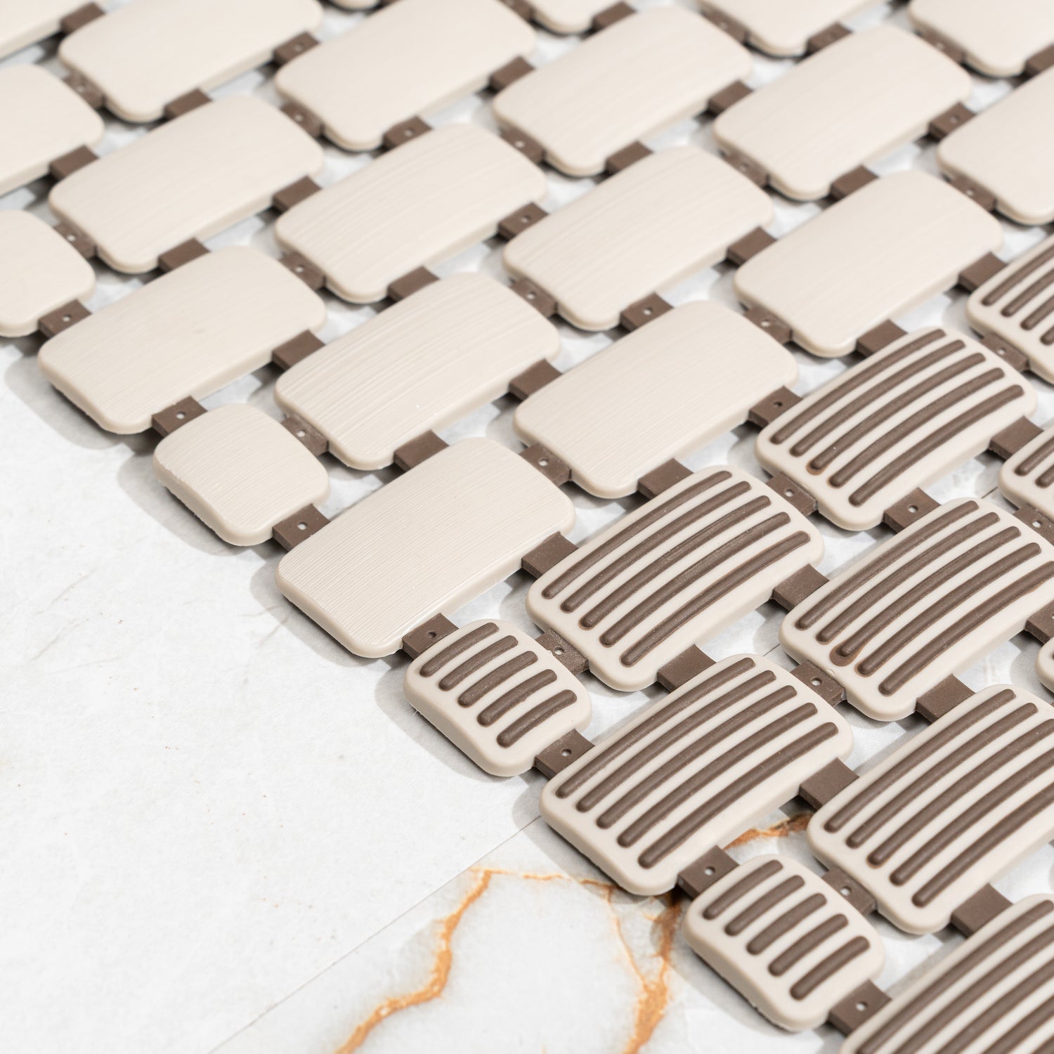Drizzle Anti Slip Shower Mat - Pano