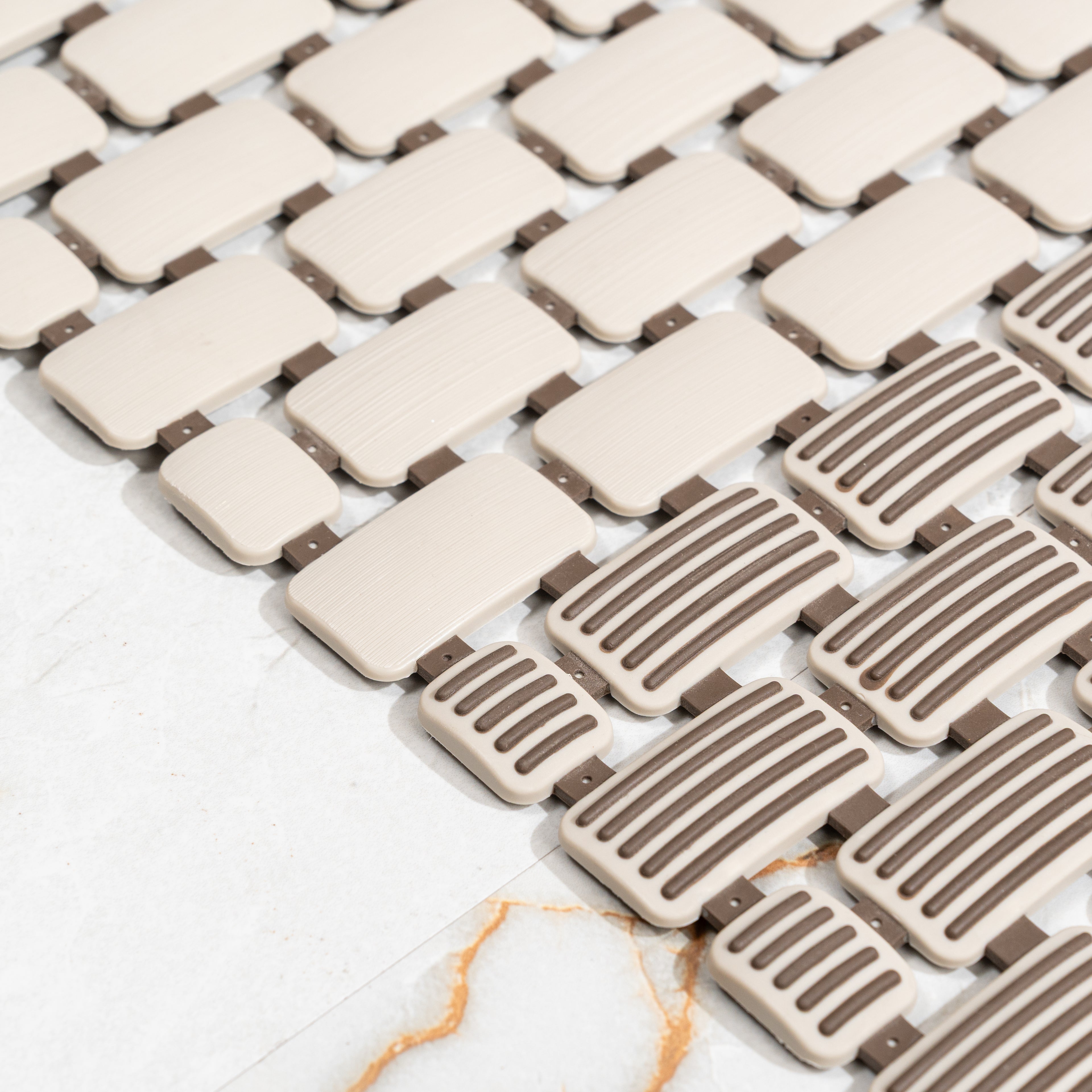 Drizzle Anti Slip Shower Mat - Pano