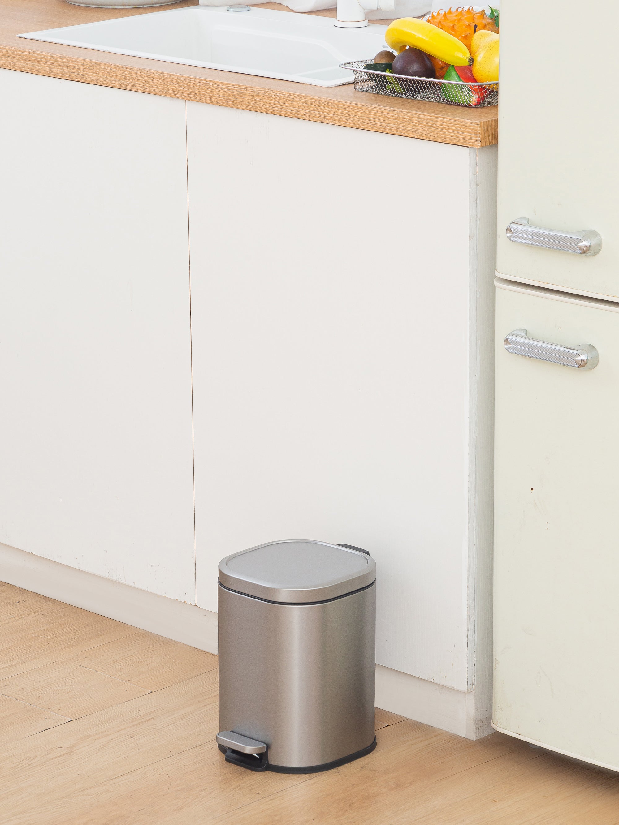 Arlo Stainless Steel Step Bin Matte Grey Trashcan 6 Litre - Pano