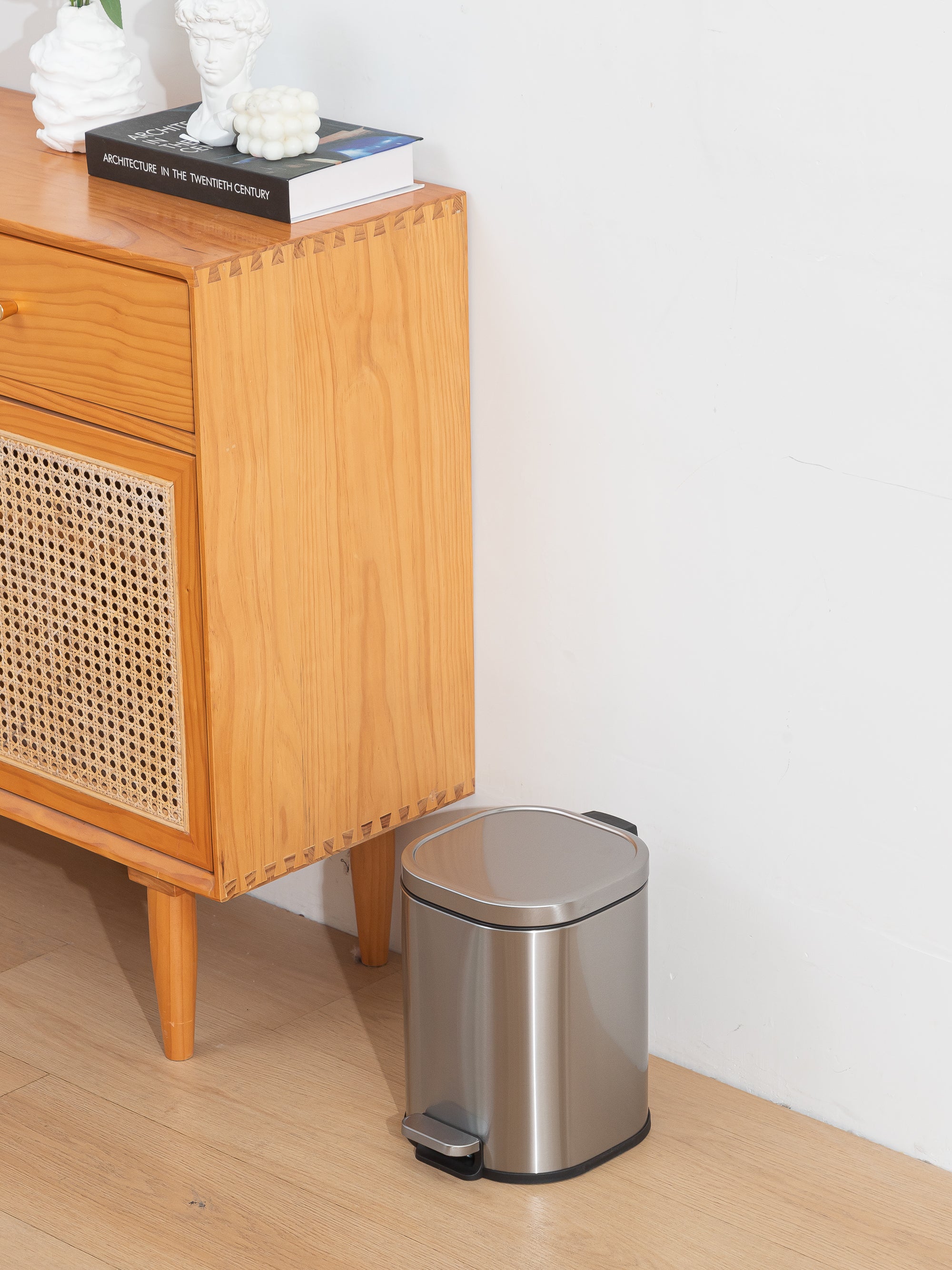 Arlo Stainless Steel Step Bin Trashcan 6 Litre - Pano