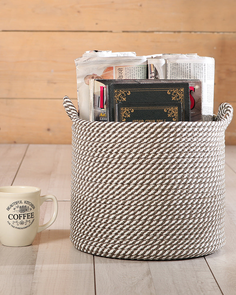 Utility Crest Polypropylene Textured Basket Pano