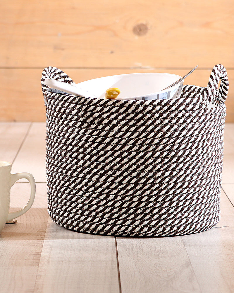 Utility Crest Polypropylene Textured Basket Pano