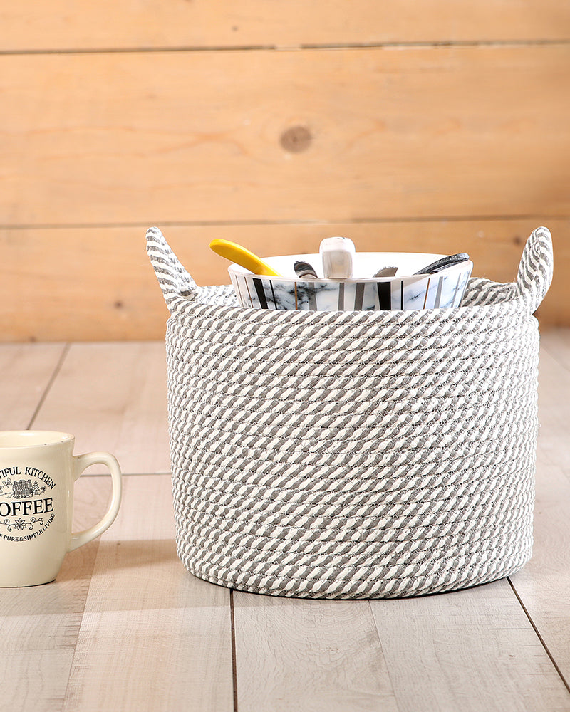 Utility Crest Polypropylene Textured Basket Pano