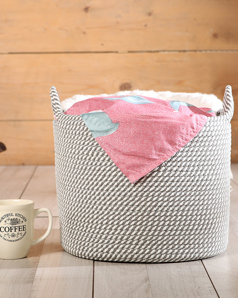 Utility Crest Polypropylene Textured Basket Pano
