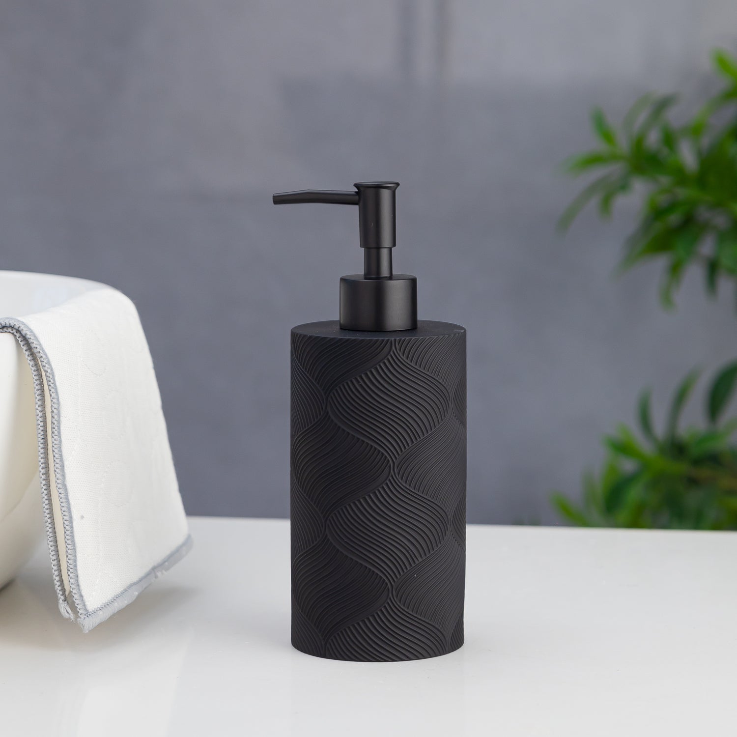 Exclusive Polyresin Soap Dispenser for Handwash for Bathroom Ink Black - Pano
